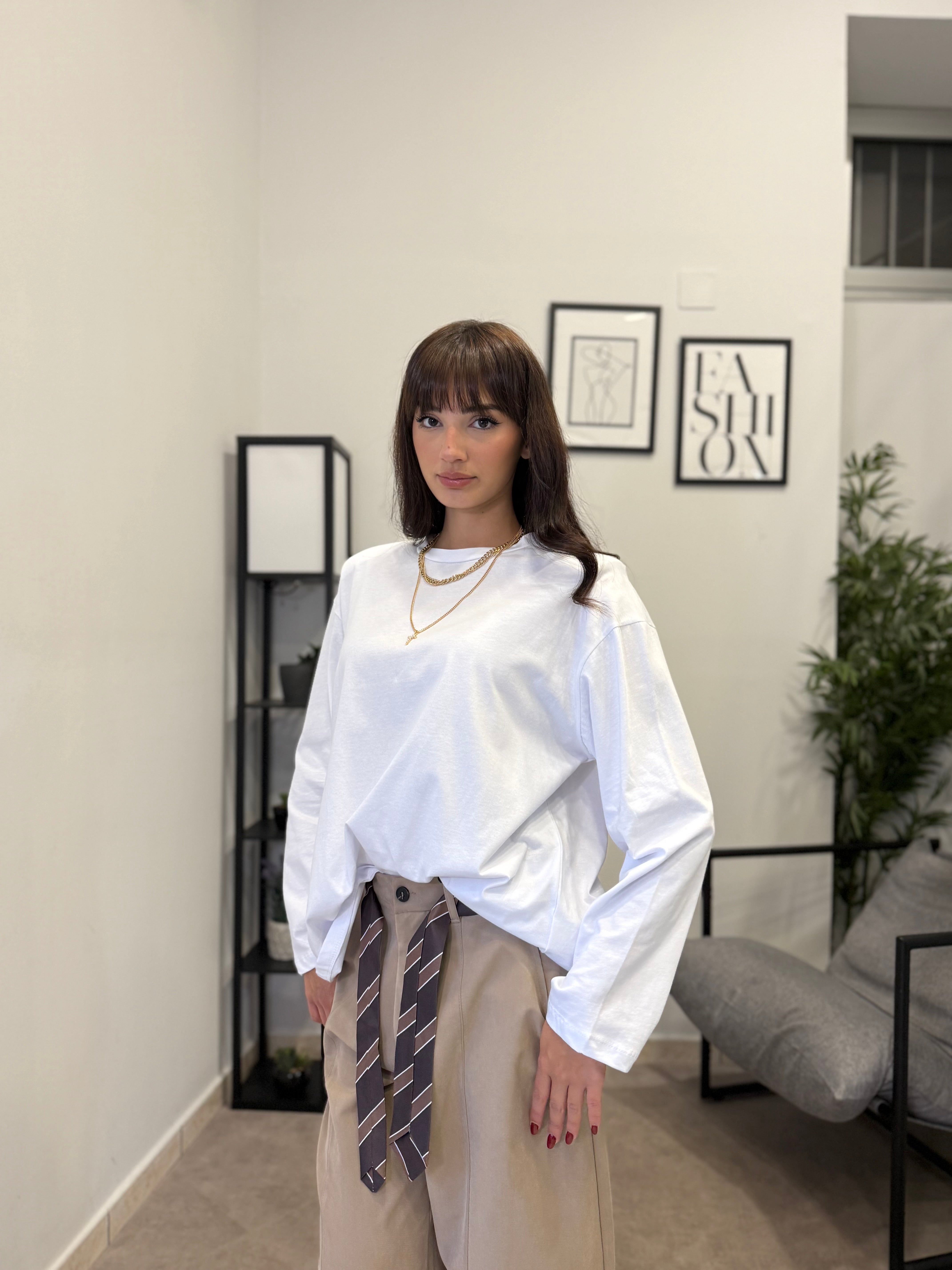 Maglia in cotone con spallina 2639