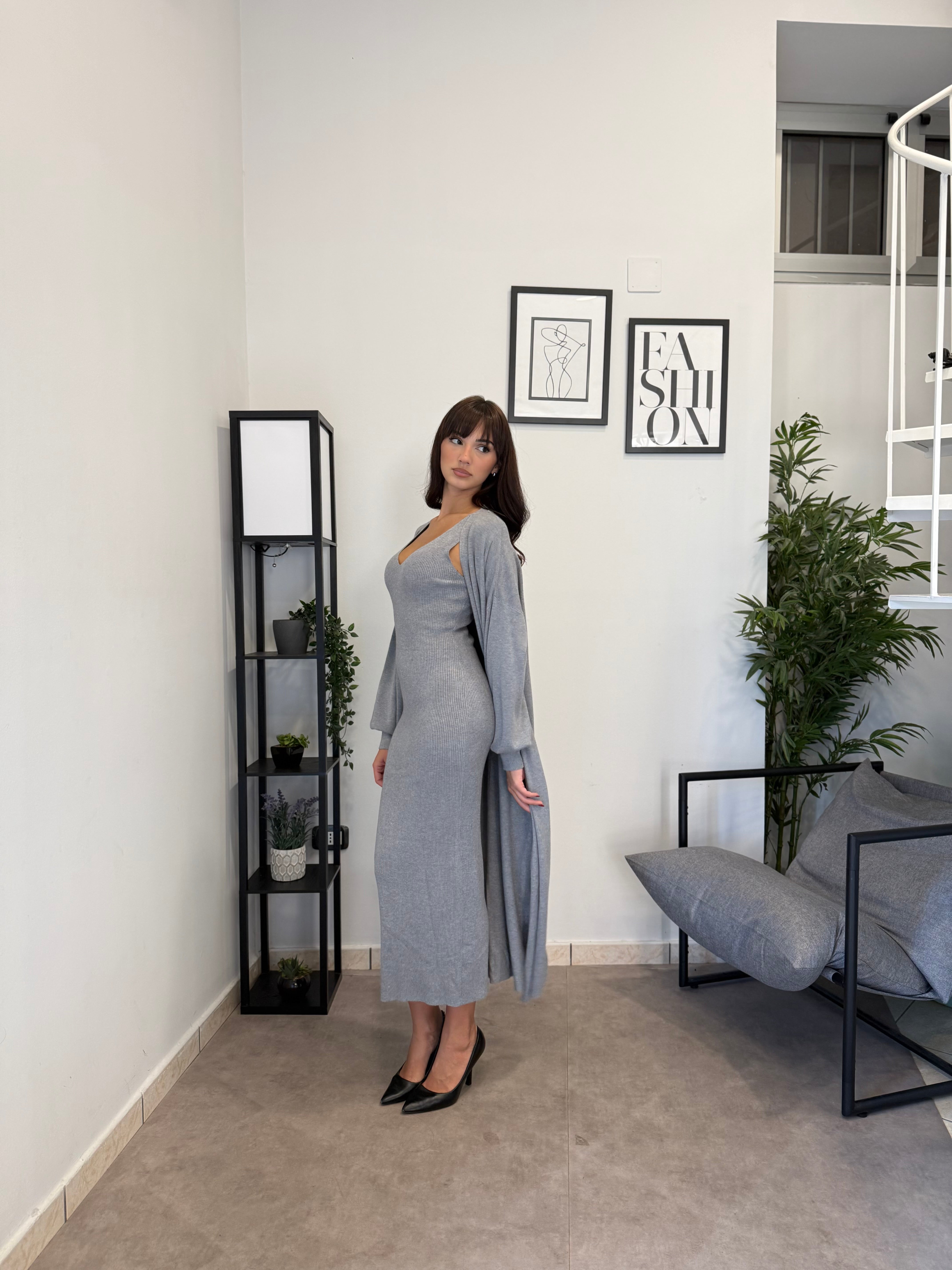 Abito con Cardigan 012