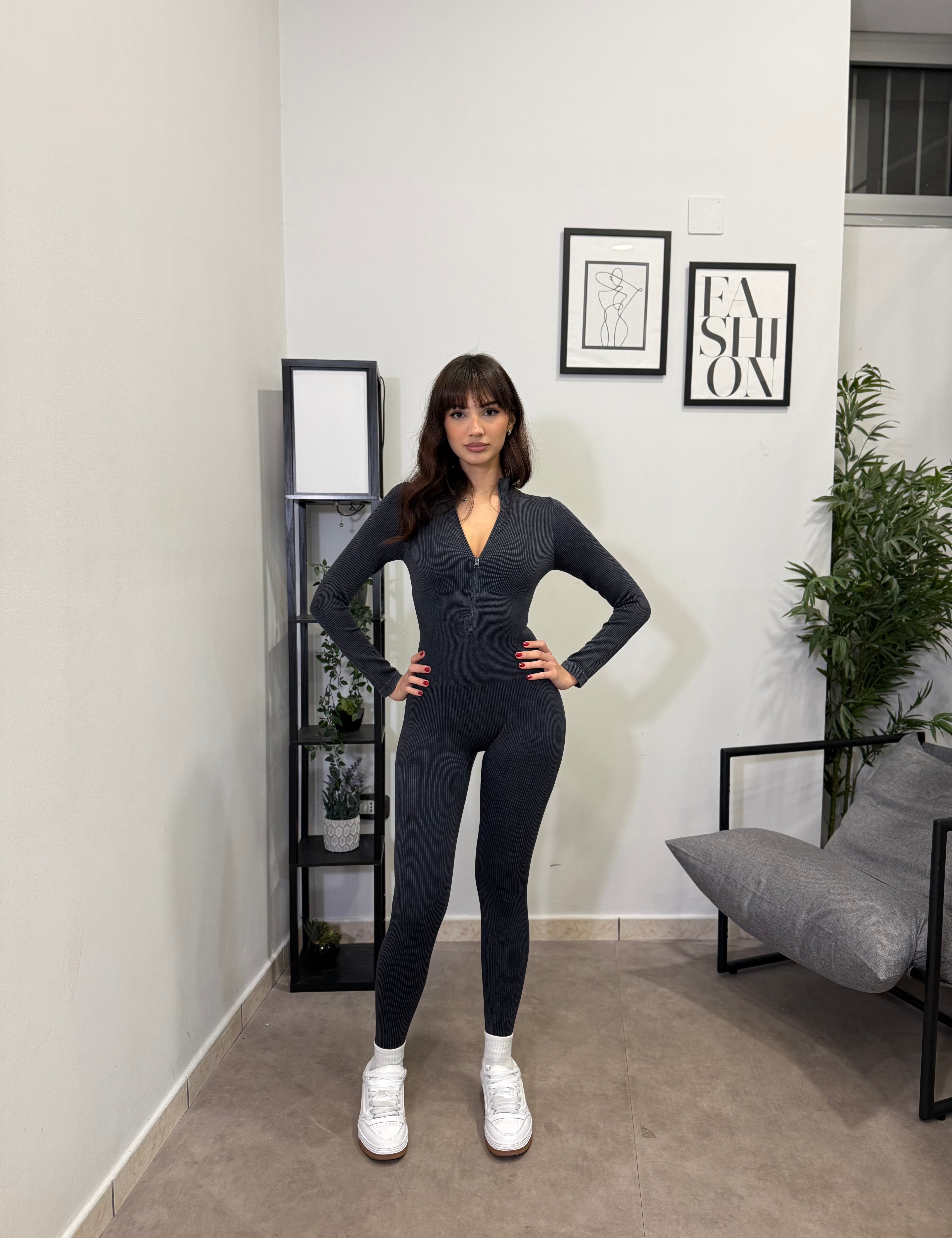 Tuta intera contenitiva 1705